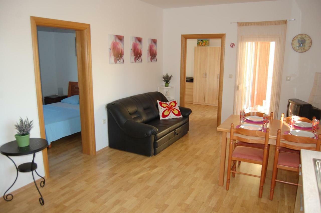 Al Capone Apartment Sveti Petar  Kültér fotó